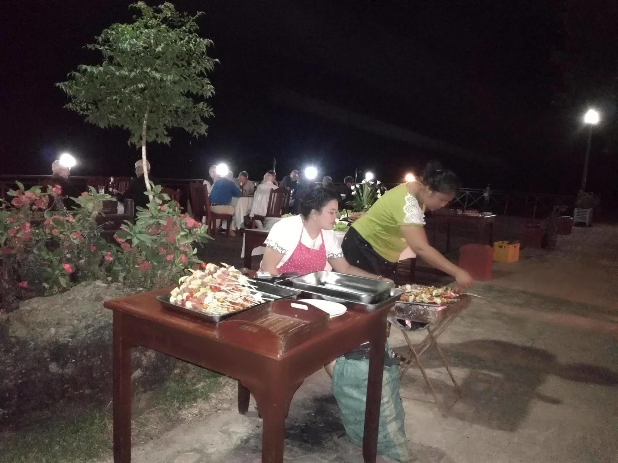 Senesothxuene Hotel Muang Không Exterior foto